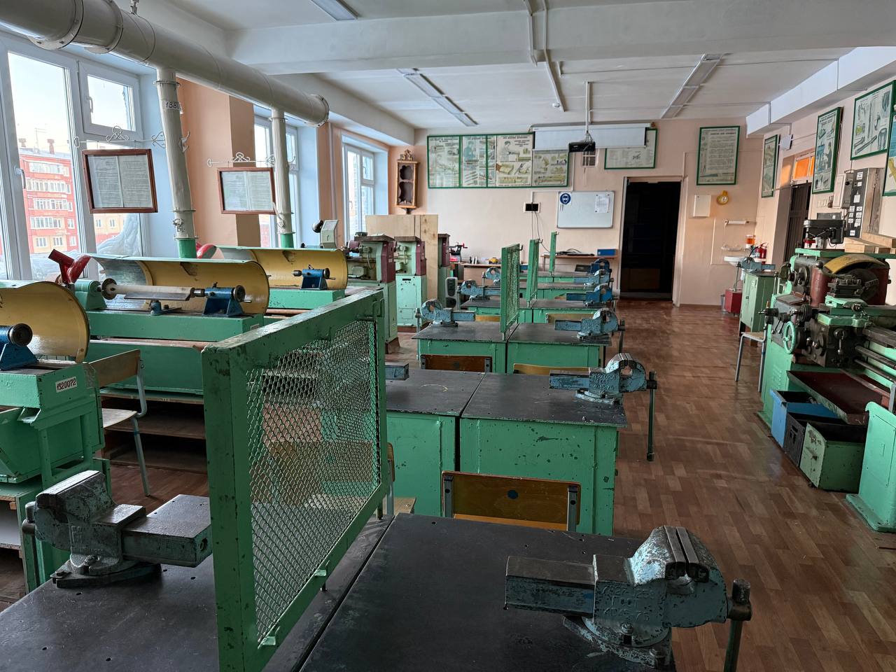 Изображения кабинета.