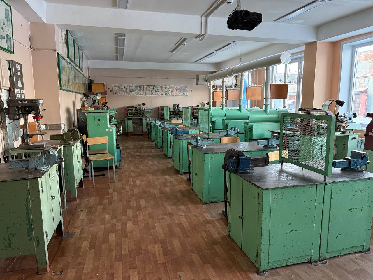 Изображения кабинета.