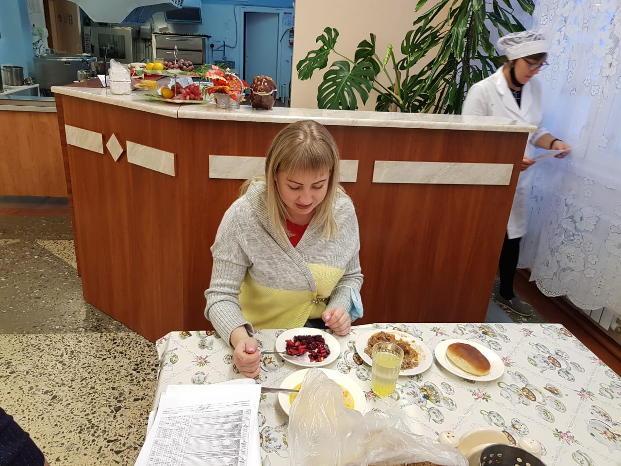Изображения столовой.